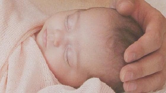 Doctor House: il piccolo cuore di Luisa va veloce e la mamma dà la colpa al vaccino