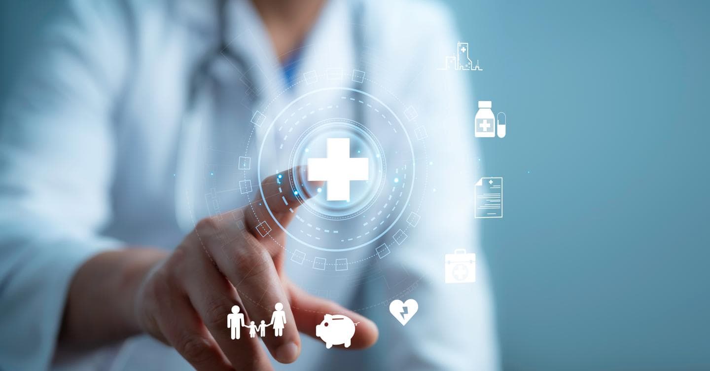 Il cancro spiegato all’Intelligenza artificiale: il modello italiano che pensa da oncologo