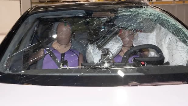 Incidente in auto: per essere più sicuri servono circa 90.000 euro