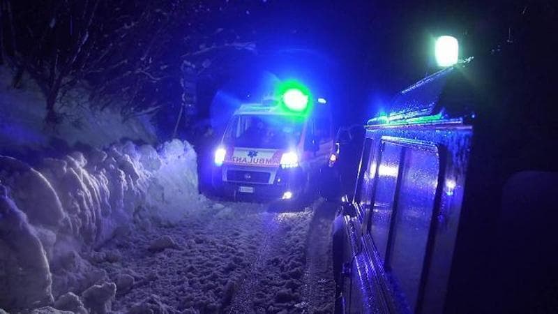 Due alpinisti dispersi sul Gran Sasso: ricerche sospese per le condizioni meteo critiche