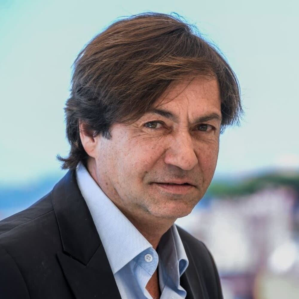 "Roma, gli stranieri e il cane che amo", Apolloni racconta la sua ultima serie
