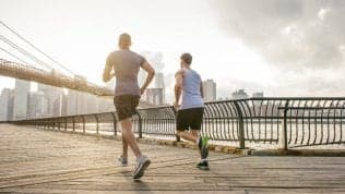 Corri ragazzo corri, per invecchiare in salute meglio il tapis roulant dei pesi