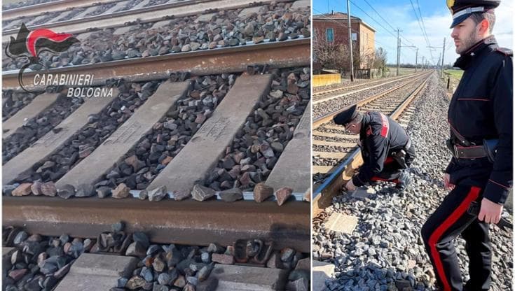 Stava mettendo pietre sui binari: ventenne arrestato nel Bolognese. “Evitato un secondo impatto”