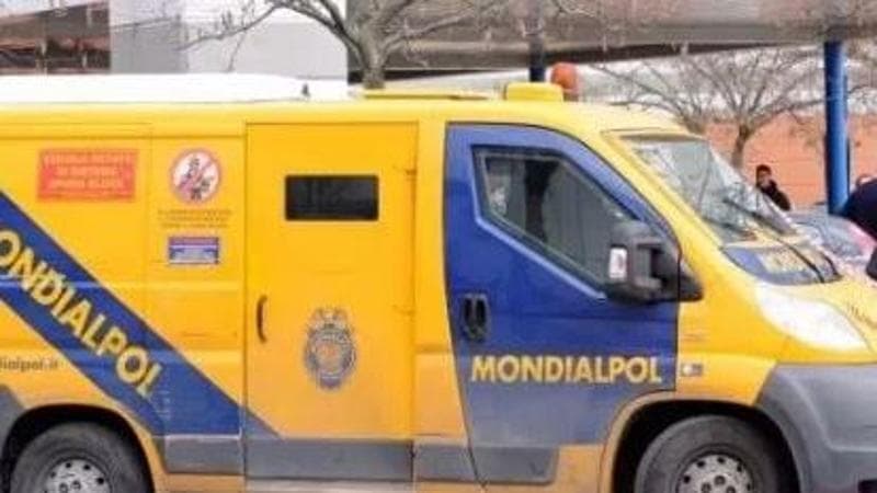 Sassari, banda armata assale il caveau della Mondialpol